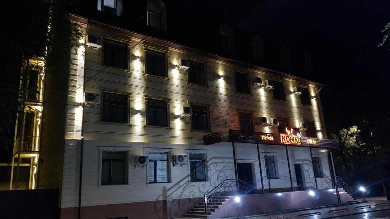 Nomad Hotel Bishkek Halal Dış mekan fotoğraf